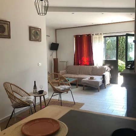 Casa Wafira Villa *